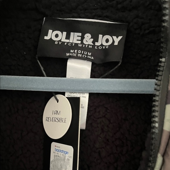 NWT! Jolie & Joy Kids Camouflage Puffer Vest - Picture 2 of 9